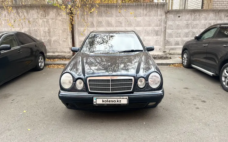 Mercedes-Benz E 230 1997 годаүшін2 100 000 тг. в Павлодар