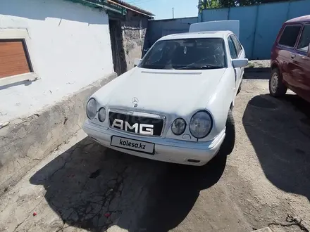 Mercedes-Benz E 320 1996 года за 3 000 000 тг. в Алматы – фото 43