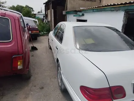 Mercedes-Benz E 320 1996 года за 3 000 000 тг. в Алматы – фото 49