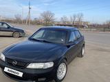 Opel Vectra 1996 года за 1 800 000 тг. в Караганда – фото 2