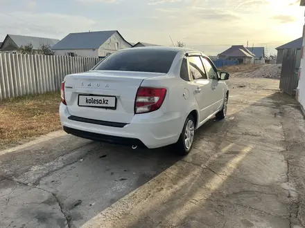 ВАЗ (Lada) Granta 2190 2018 года за 5 100 000 тг. в Уральск – фото 5