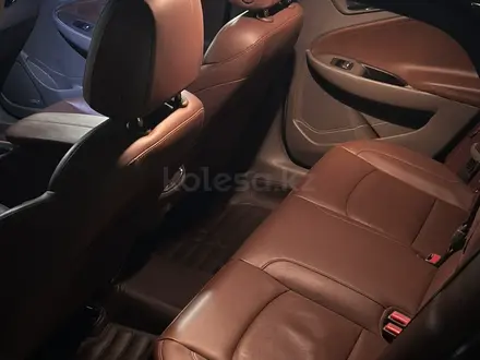 Chevrolet Malibu 2019 года за 9 800 000 тг. в Шымкент – фото 8