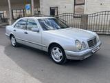Mercedes-Benz E 280 1998 года за 3 100 000 тг. в Атбасар – фото 4