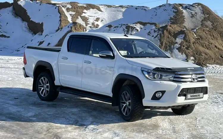 Toyota Hilux 2017 года за 19 500 000 тг. в Уральск