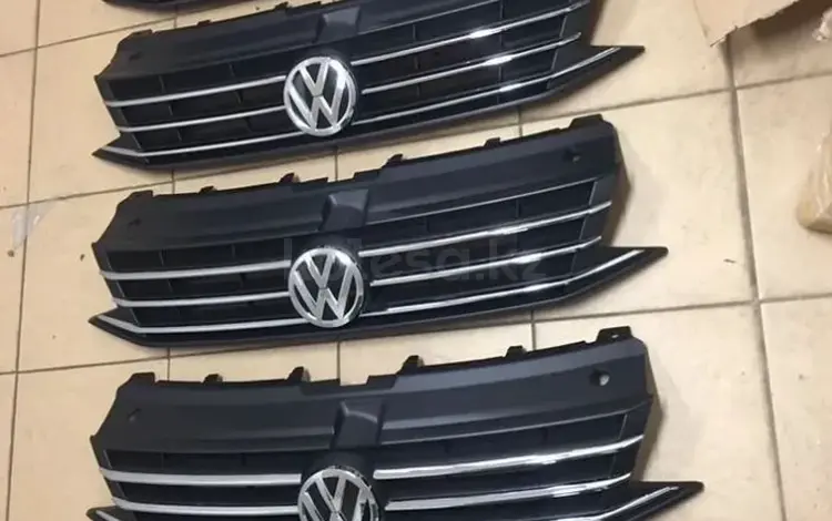 Решетка радиатора Фольксваген Поло Volkswagen Polo 2014- за 15 500 тг. в Алматы