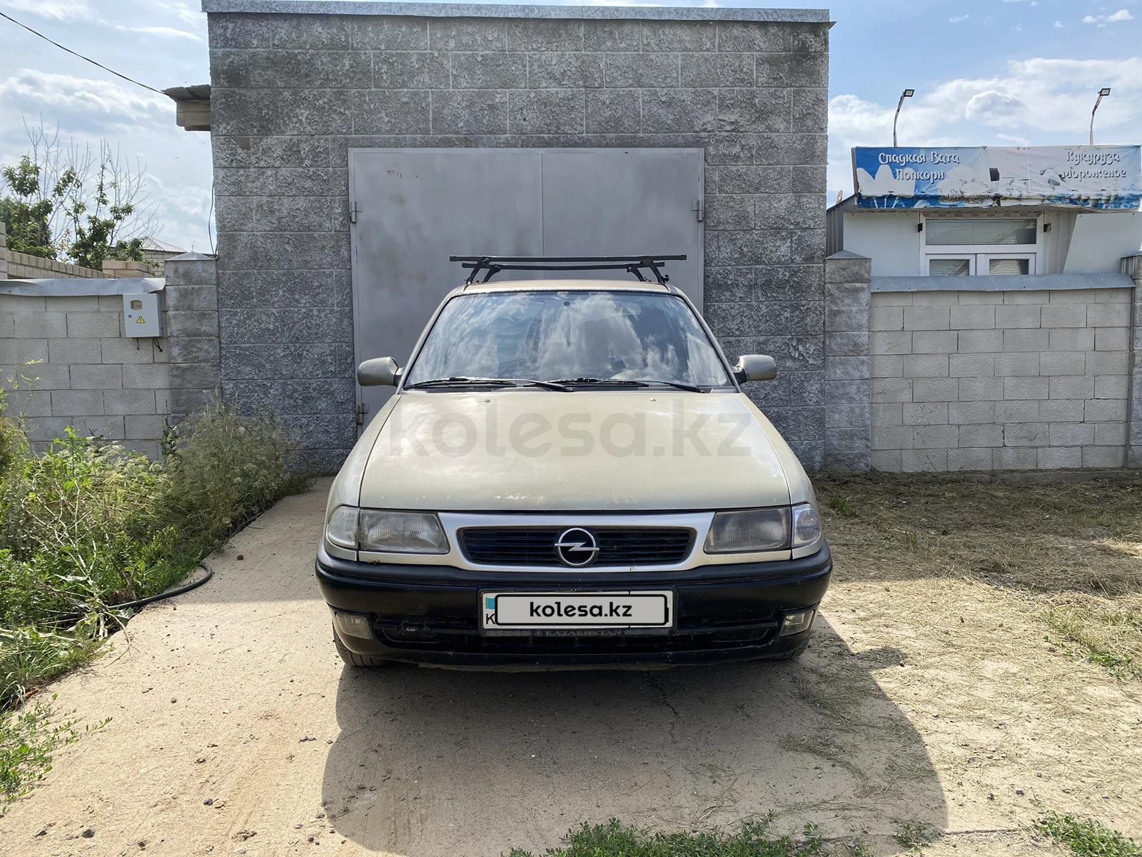 Opel Astra 1996 г.