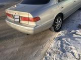 Toyota Camry 2001 года за 4 250 000 тг. в Астана – фото 2