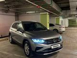 Volkswagen Tiguan 2021 года за 18 800 000 тг. в Алматы – фото 2