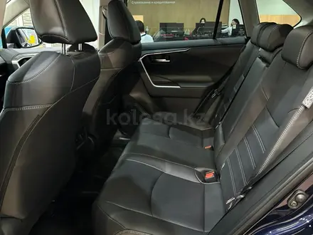 Toyota RAV4 Luxe 2025 года за 21 220 000 тг. в Алматы – фото 12