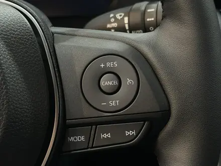 Toyota RAV4 Luxe 2025 года за 21 220 000 тг. в Алматы – фото 19