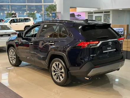 Toyota RAV4 Luxe 2025 года за 21 220 000 тг. в Алматы – фото 11