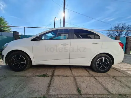 Chevrolet Aveo 2013 года за 3 100 000 тг. в Алматы – фото 3