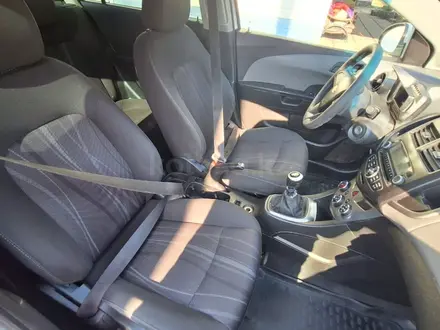 Chevrolet Aveo 2013 года за 3 100 000 тг. в Алматы – фото 8