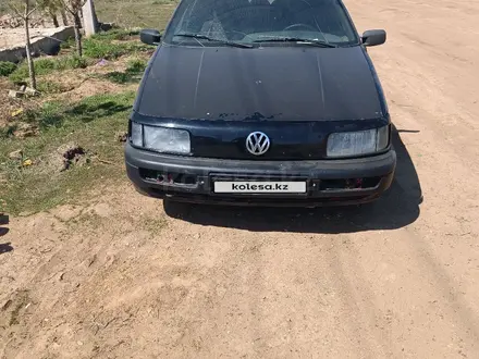 Volkswagen Passat 1993 года за 850 000 тг. в Астана