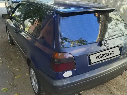 Volkswagen Golf 1993 года за 1 200 000 тг. в Жезказган – фото 6