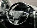 Toyota Camry 2015 годаfor9 990 000 тг. в Актобе – фото 12