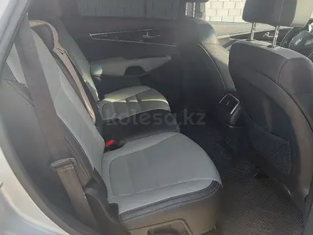 Kia Sorento 2019 года за 11 000 000 тг. в Шымкент – фото 5