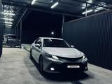 Toyota Camry 2023 года за 18 500 000 тг. в Туркестан – фото 3
