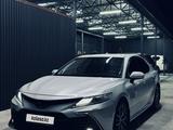 Toyota Camry 2023 года за 18 500 000 тг. в Туркестан