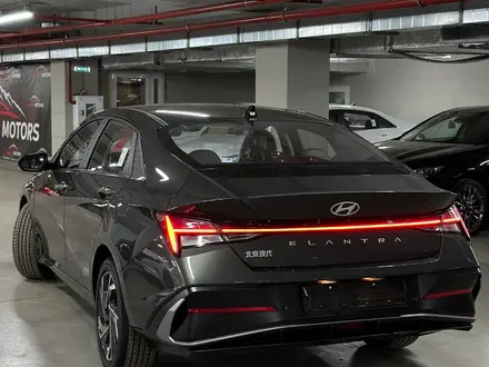 Hyundai Elantra Luxe 2023 года за 10 000 000 тг. в Алматы – фото 4