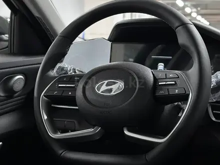 Hyundai Elantra Luxe 2023 года за 9 200 000 тг. в Алматы – фото 9