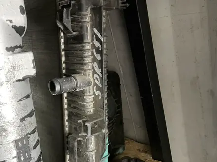 Мерседес Спринтер 906 радиатор куллер с Европы за 45 000 тг. в Караганда – фото 5