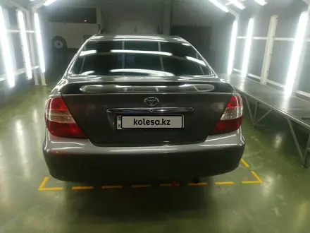 Toyota Camry 2002 года за 4 600 000 тг. в Усть-Каменогорск – фото 2