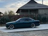 BMW 525 1990 года за 1 900 000 тг. в Шымкент – фото 2