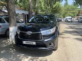 Toyota Highlander 2015 года за 15 700 000 тг. в Алматы – фото 3
