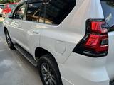 Toyota Land Cruiser Prado 2019 года за 33 000 000 тг. в Алматы – фото 4