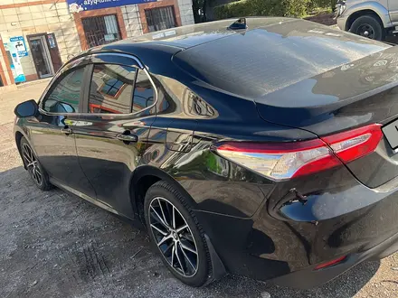 Toyota Camry 2021 года за 15 000 000 тг. в Алматы