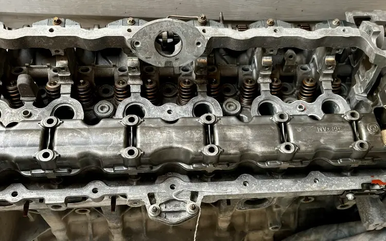 Выпускной распредвал н52 за 100 000 тг. в Алматы