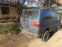 Mitsubishi Delica 1997 годаfor2 000 000 тг. в Алматы