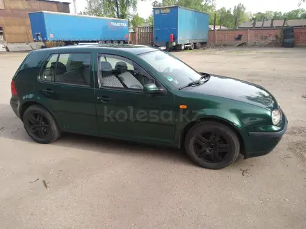 Volkswagen Golf 1998 года за 3 200 000 тг. в Алматы