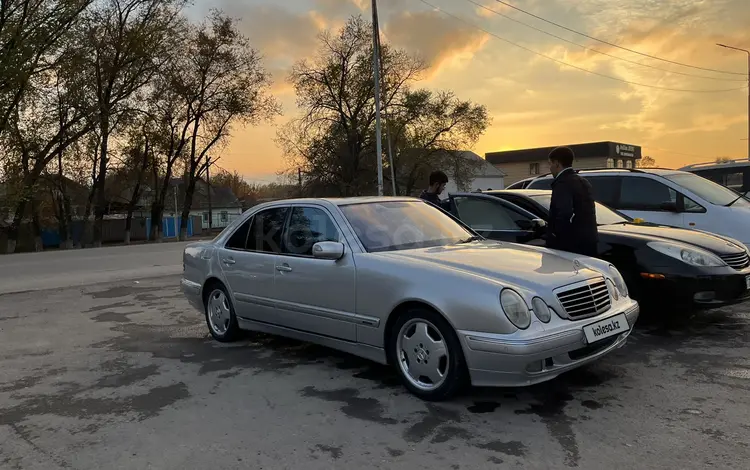 Mercedes-Benz E 320 2000 годаүшін5 500 000 тг. в Алматы