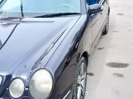 Mercedes-Benz E 430 2000 года за 4 300 000 тг. в Алматы – фото 22