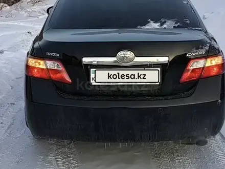 Toyota Camry 2010 года за 7 000 000 тг. в Караганда – фото 2
