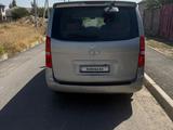 Hyundai Starex 2010 года за 6 000 000 тг. в Шымкент – фото 2