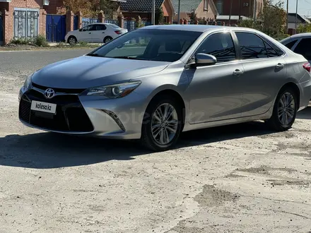 Toyota Camry 2015 года за 6 700 000 тг. в Атырау – фото 2