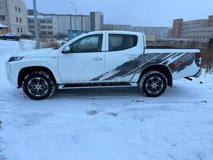 Mitsubishi L200 2022 года за 14 500 000 тг. в Караганда – фото 2