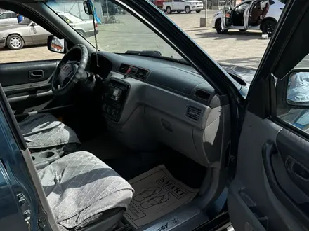 Honda CR-V 1998 года за 3 000 000 тг. в Алматы – фото 11