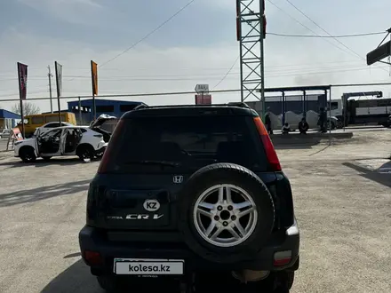 Honda CR-V 1998 года за 3 000 000 тг. в Алматы – фото 4