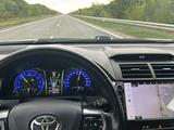 Toyota Camry 2017 года за 14 000 000 тг. в Уральск – фото 3