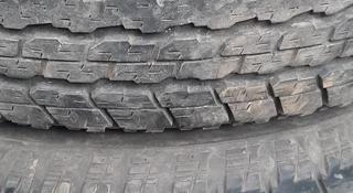 Шины 2557018 пара Bridgestone за 30 000 тг. в Алматы