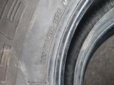 Шины 2557018 пара Bridgestone за 30 000 тг. в Алматы – фото 3