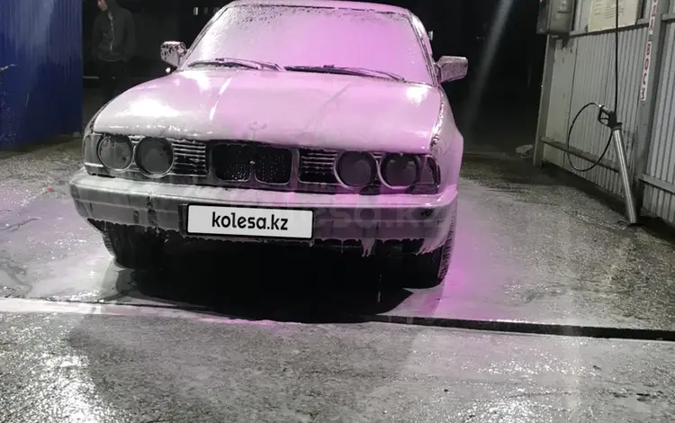 BMW 520 1991 года за 1 200 000 тг. в Караганда