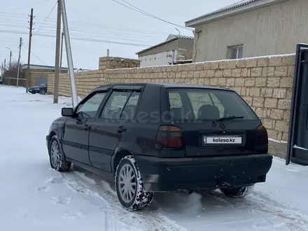 Volkswagen Golf 1996 года за 1 400 000 тг. в Жанаозен – фото 6