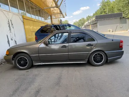 Mercedes-Benz C-Class, 1993