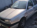 Volkswagen Golf 1994 года за 1 700 000 тг. в Алматы