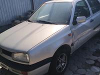 Volkswagen Golf 1994 года за 1 700 000 тг. в Алматы